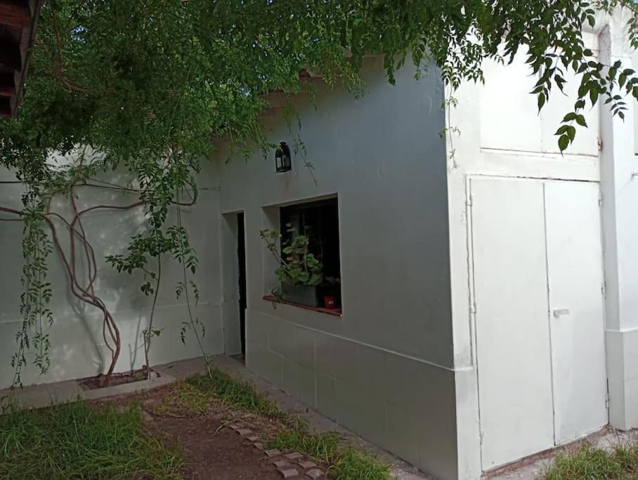 Monoambiente Full Equipado - La Bussola Apartment Mendoza Luaran gambar